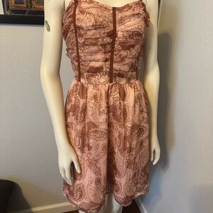 VENUS Pink and Brown Paisley Mini Dress